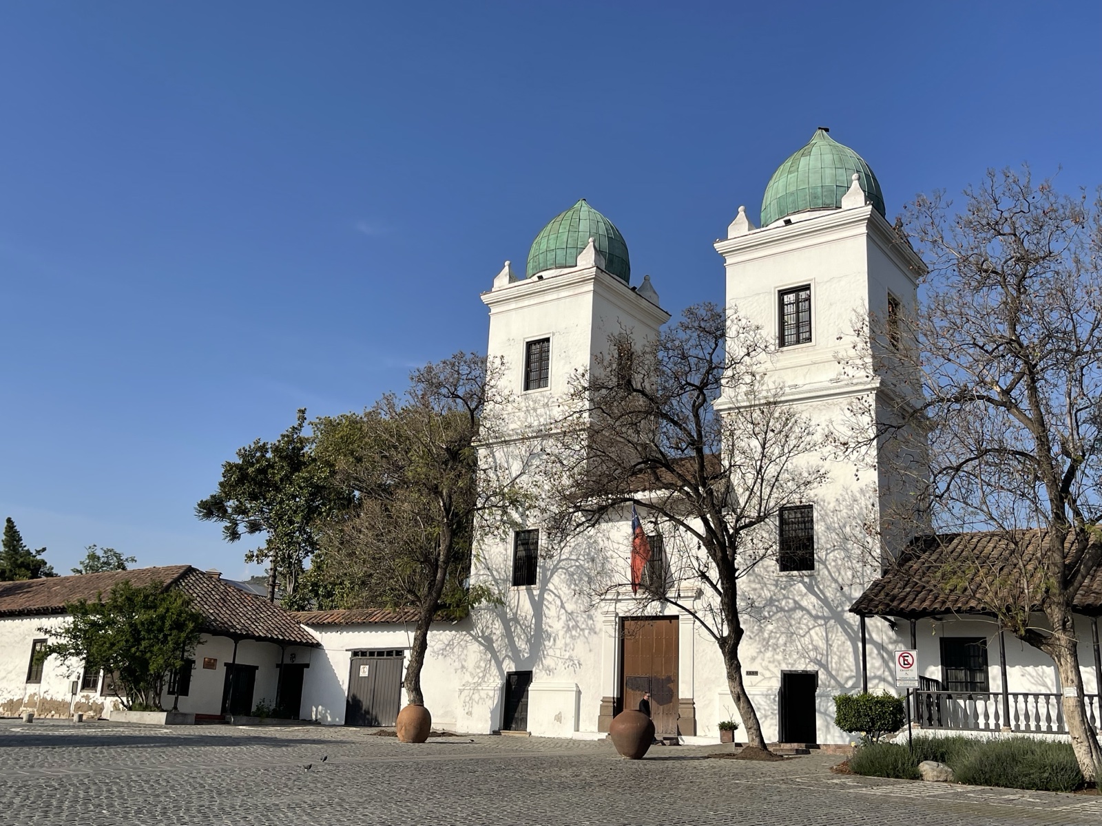 ロス・ドミニコスの白い教会