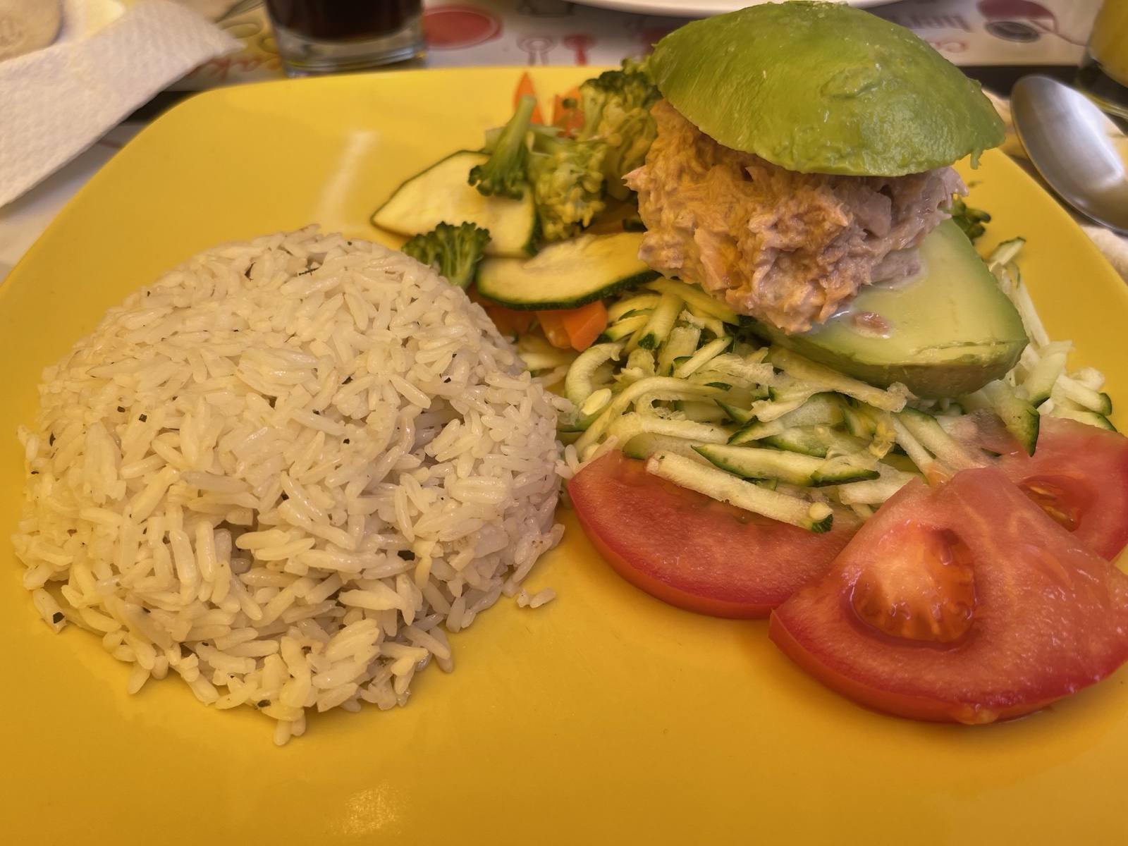 チリのパルタ・レイナ定食