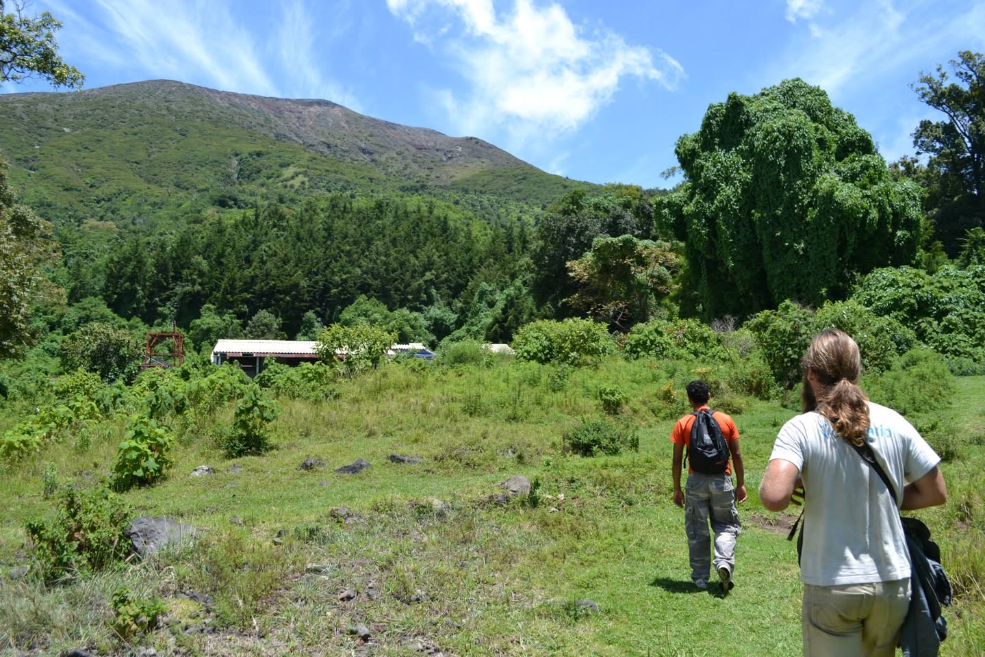 サンタ・アナ火山への登山道