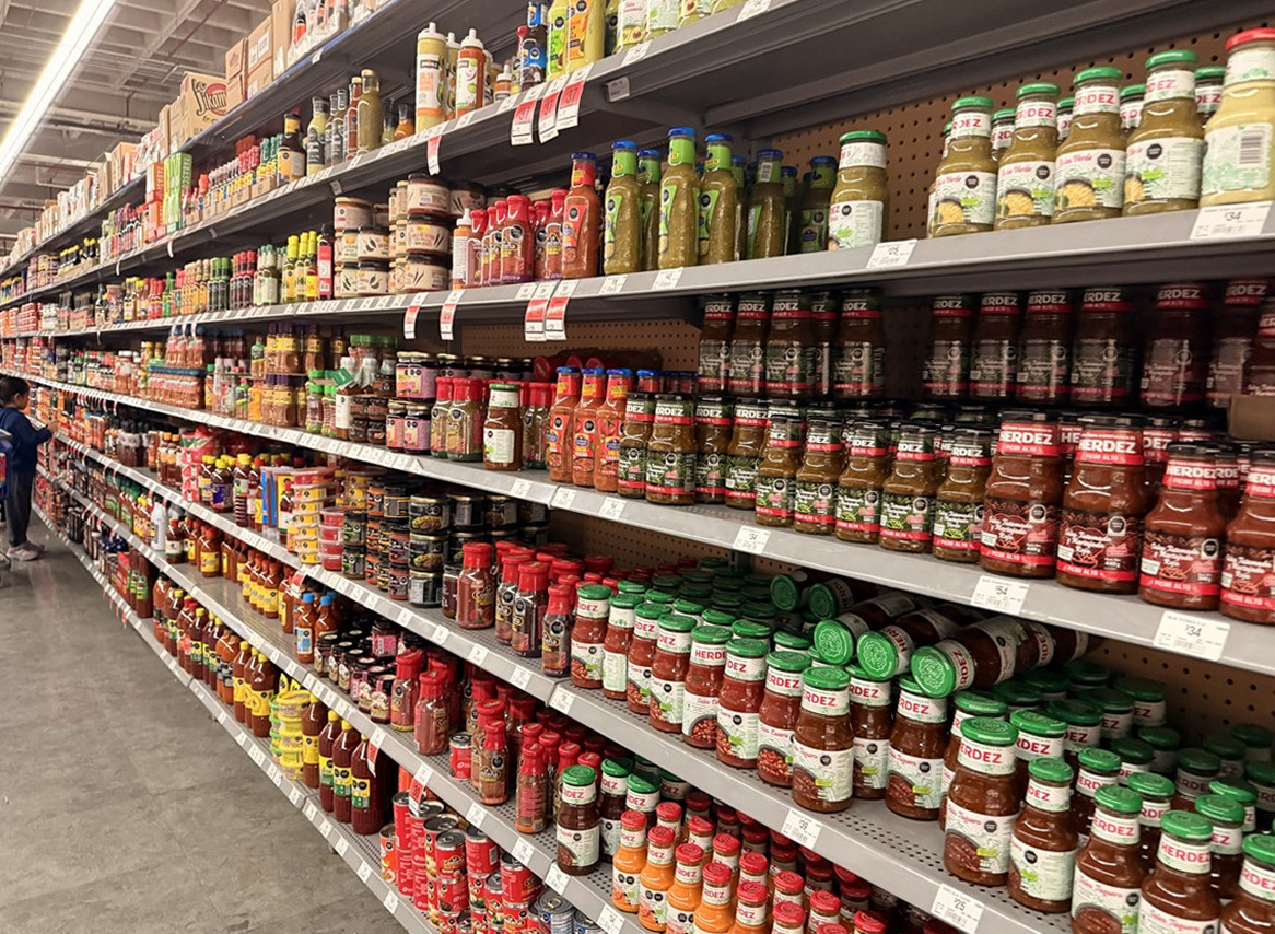 ウォールマートのサルサコーナー